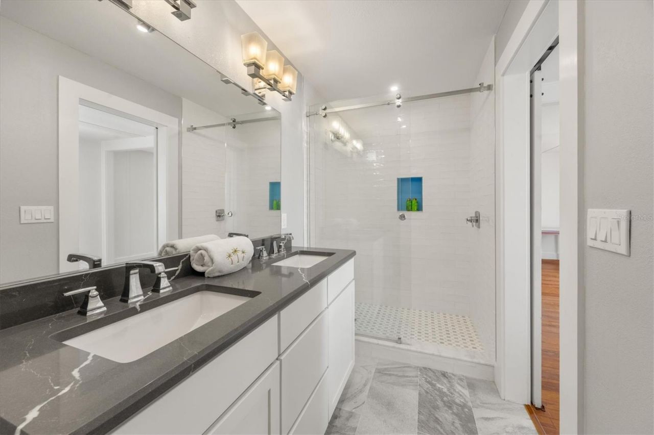 260 Gilchrist Avenue, Boca Grande, FL 33921 Photo