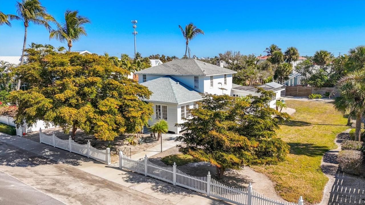 260 Gilchrist Avenue, Boca Grande, FL 33921 Photo