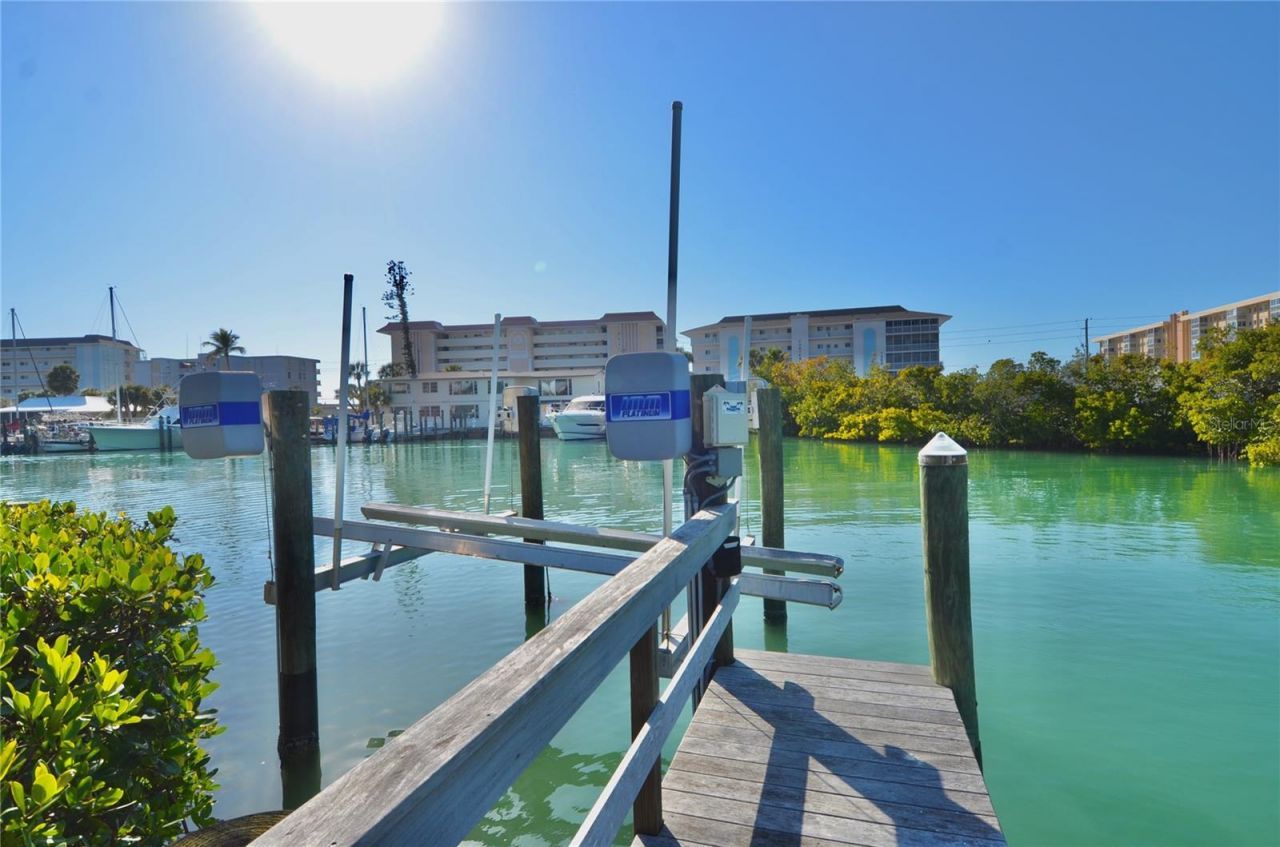 724 El Dorado Drive, Venice, FL 34285 Photo