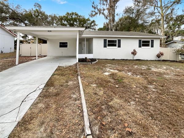 806 WEDGEWOOD DRIVE, MOUNT DORA, FL 32757