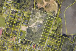 00 Justin Avenue photo 4