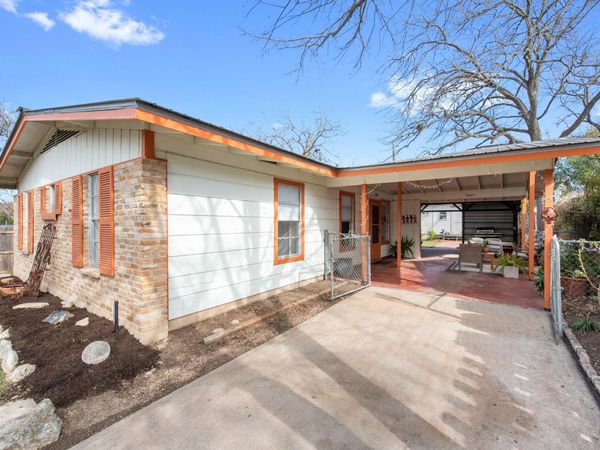 204 La Vista ST, Austin, TX 78704