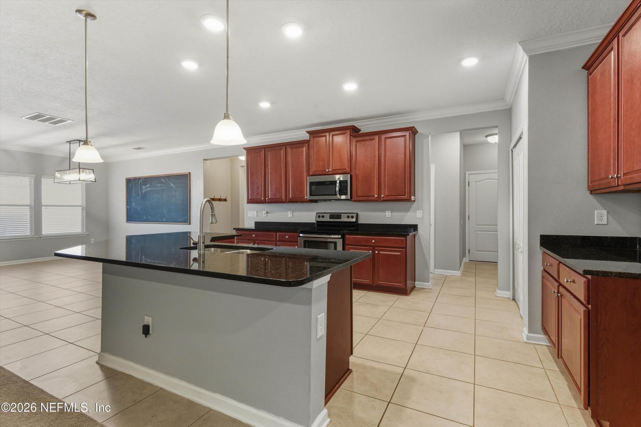 7702 Arden Lakes Drive, Jacksonville, FL 32222 Photo