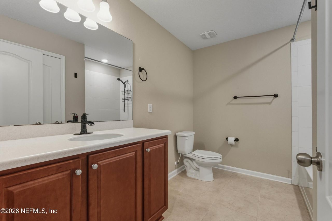 7702 Arden Lakes Drive, Jacksonville, FL 32222 Photo