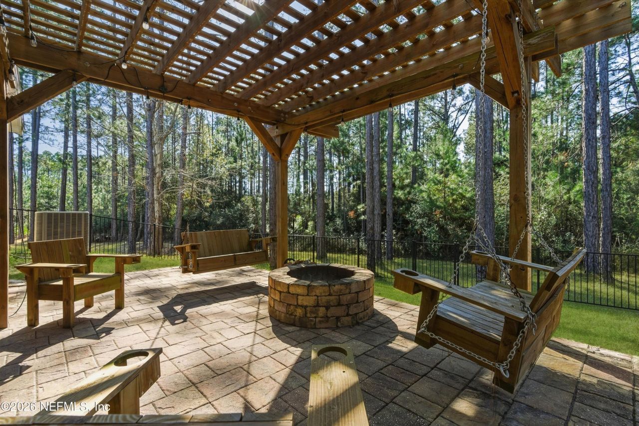 7702 Arden Lakes Drive, Jacksonville, FL 32222 Photo