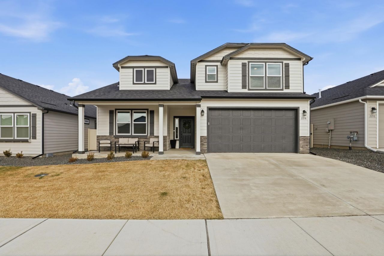 2238 W Jay Ave, Spokane, WA 99208 Main Photo