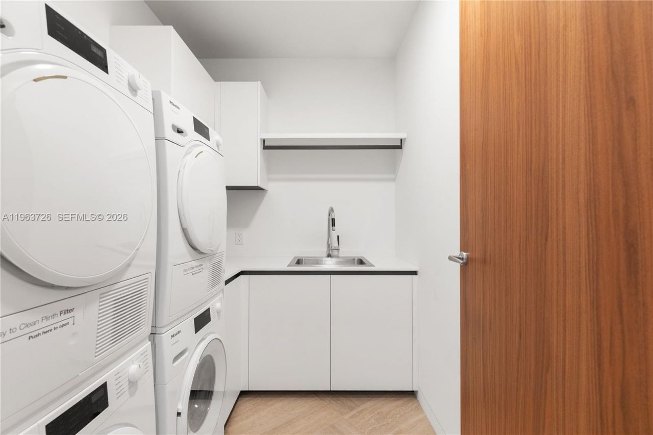 5 Grove Isle Dr, Unit M303, Miami, FL 33133 Photo