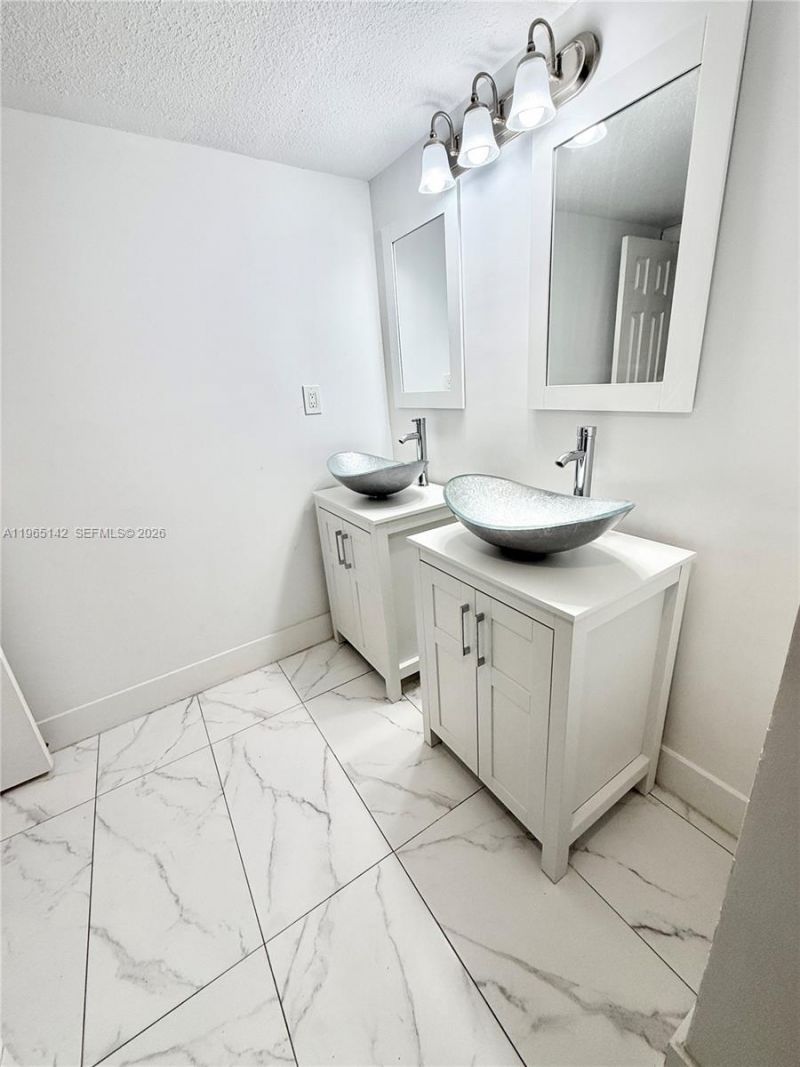 1621 SW 117th Ave, Davie, FL 33325 Photo