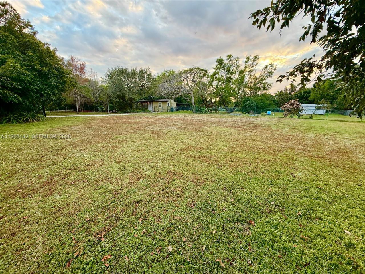 1621 SW 117th Ave, Davie, FL 33325 Photo