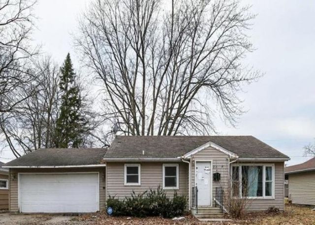 212 Thayer Avenue, Mankato, MN 56001 Main Photo