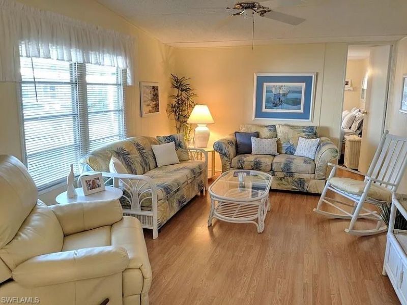 47 Poinsettia Dr, Fort Myers, FL 33905 Photo