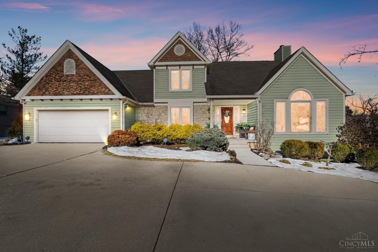 330 Whispering Pines Drive, Loveland, OH 45140 Main Photo