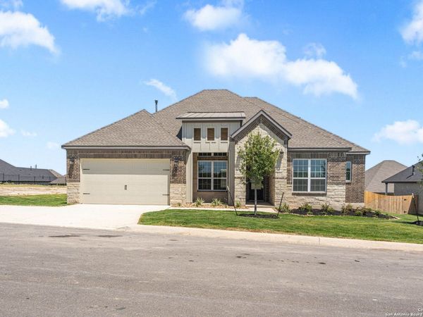 274 Lawrence Drive, Castroville, TX 78009