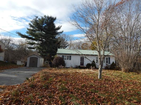 30 Hillcrest Street, Gardiner, ME 04345