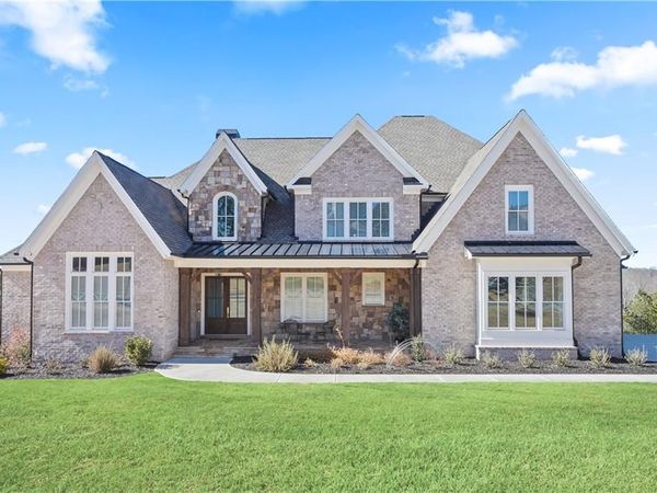 5683 Brendlynn Drive, Suwanee, GA 30024