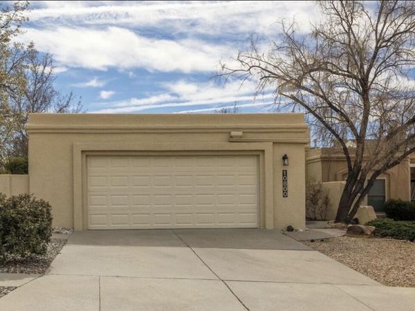 10800 Malaguena Lane NE, Albuquerque, NM 87111