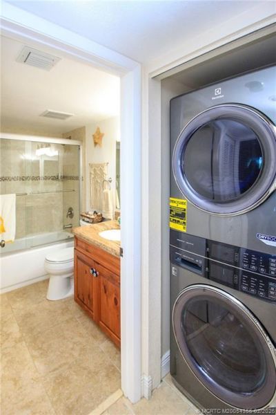 4680 NE Sandpebble Trace, Unit 305, Stuart, FL 34996 Photo