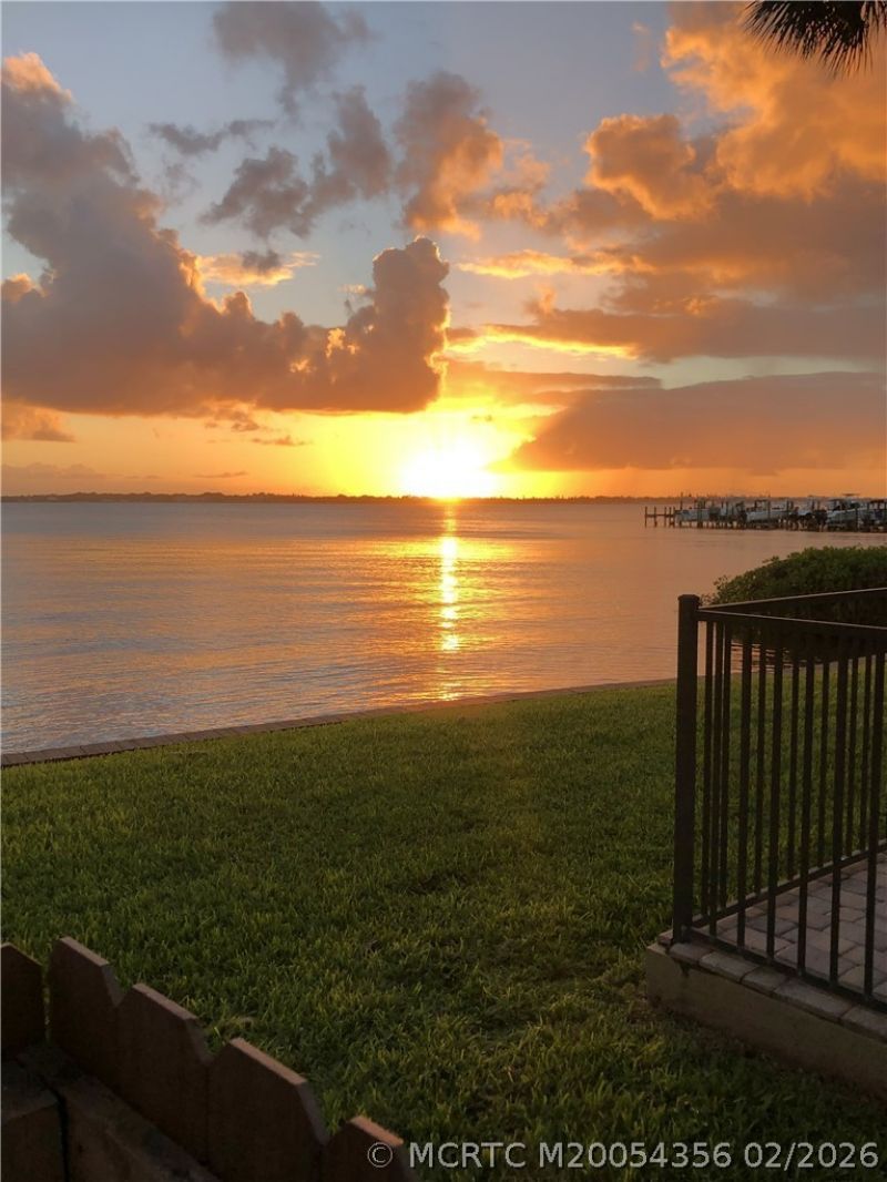 4680 NE Sandpebble Trace, Unit 305, Stuart, FL 34996 Photo