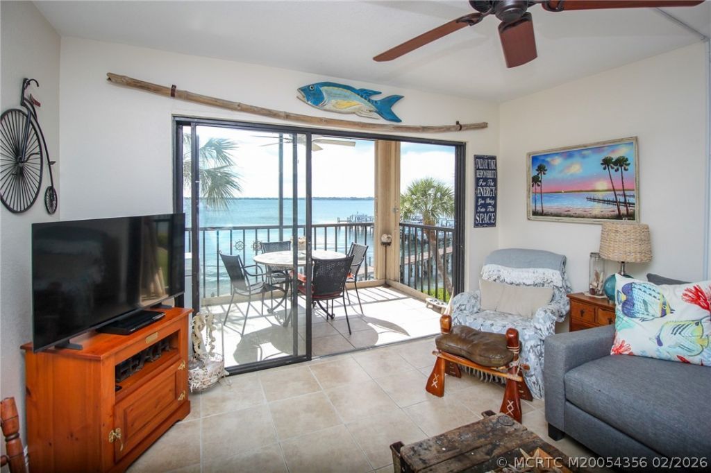 4680 NE Sandpebble Trace, Unit 305, Stuart, FL 34996 Photo