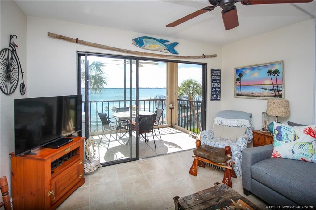 4680 NE Sandpebble Trace, Unit 305, Stuart, FL 34996 Photo