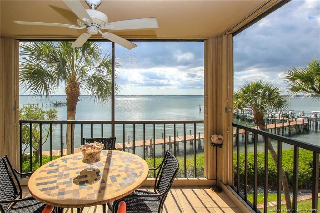 4680 NE Sandpebble Trace, Unit 305, Stuart, FL 34996 Photo
