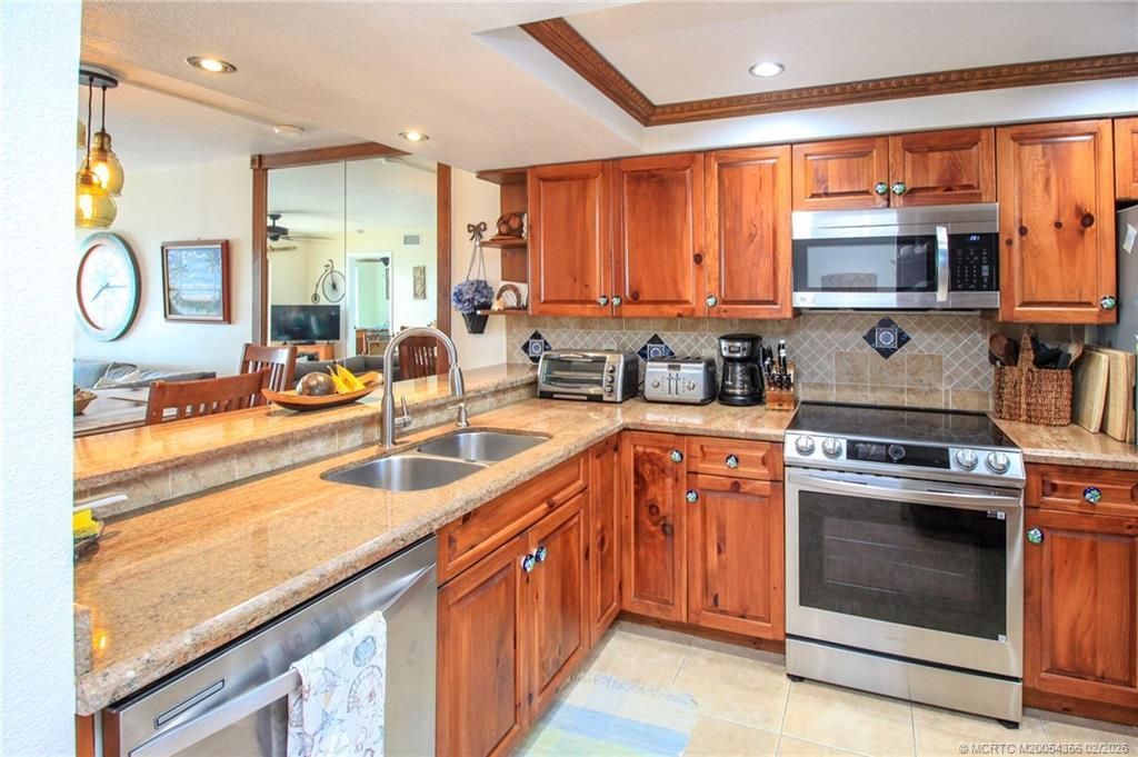 4680 NE Sandpebble Trace, Unit 305, Stuart, FL 34996 Photo