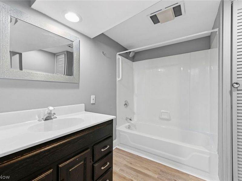 270 Chagrin Boulevard, Chagrin Falls, OH 44022 Photo 34