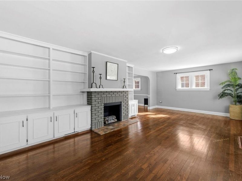 270 Chagrin Boulevard, Chagrin Falls, OH 44022 Photo 4