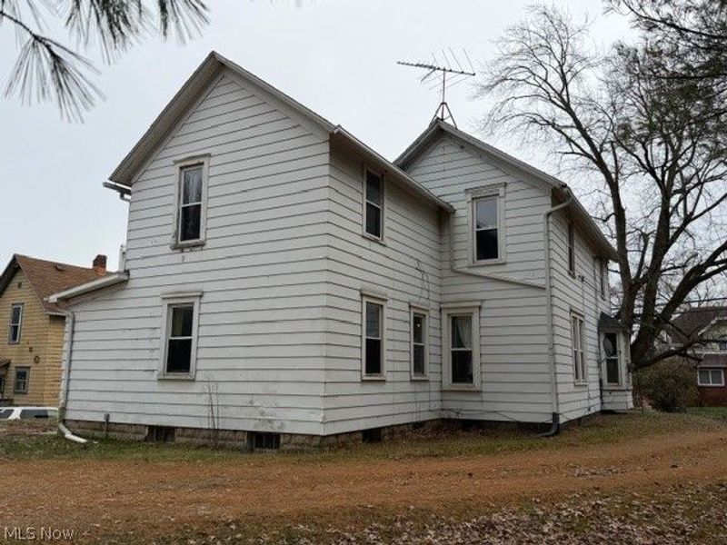 1537 Wooster Road W, Barberton, OH 44203 Photo 17