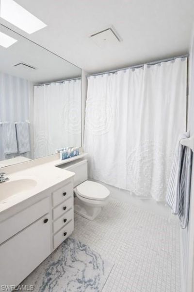 6040 Pelican Bay Blvd, Unit D101, Naples, FL 34108 Photo