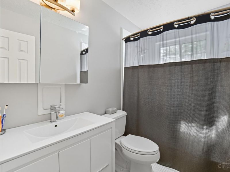 7835 Pfeiffer Road, Montgomery, OH 45242 Photo 34