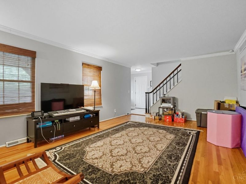 7835 Pfeiffer Road, Montgomery, OH 45242 Photo 6