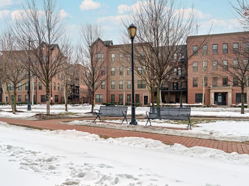 828 Bobcat Avenue, Unit 204, Columbus, OH 43212 Photo 34