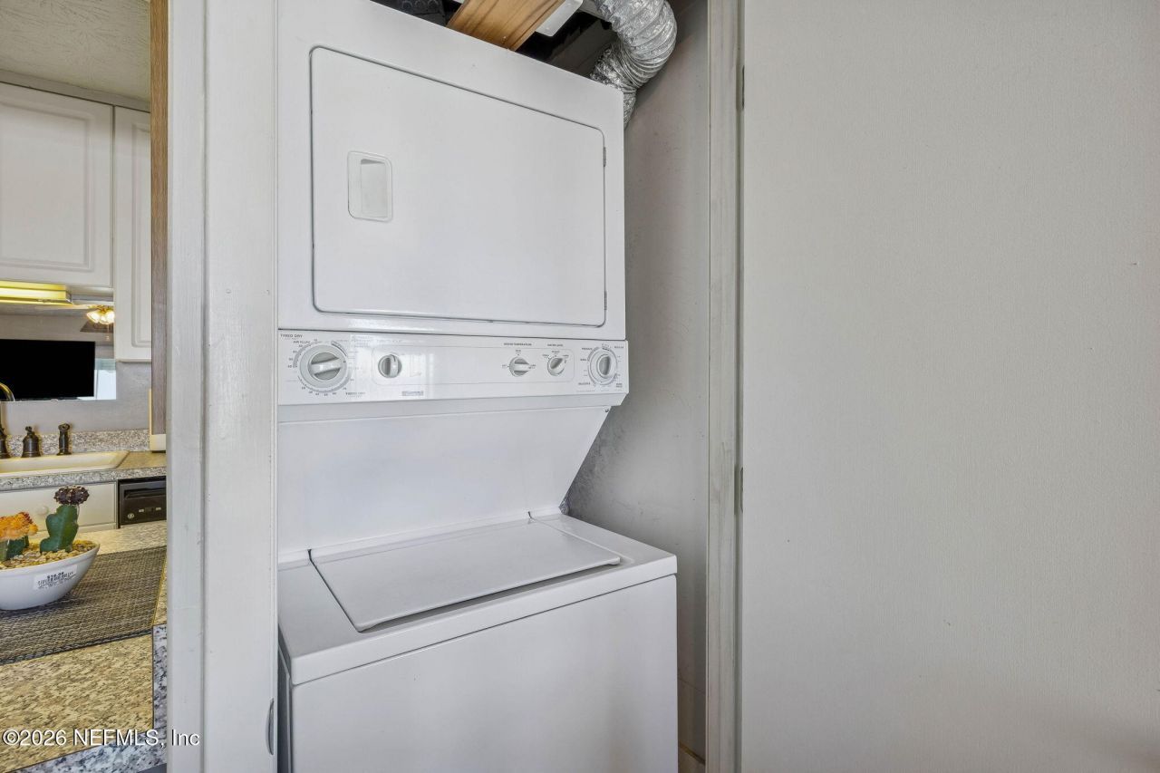 811 1st Street S, Unit 10, Jacksonville Beach, FL 32250 Photo