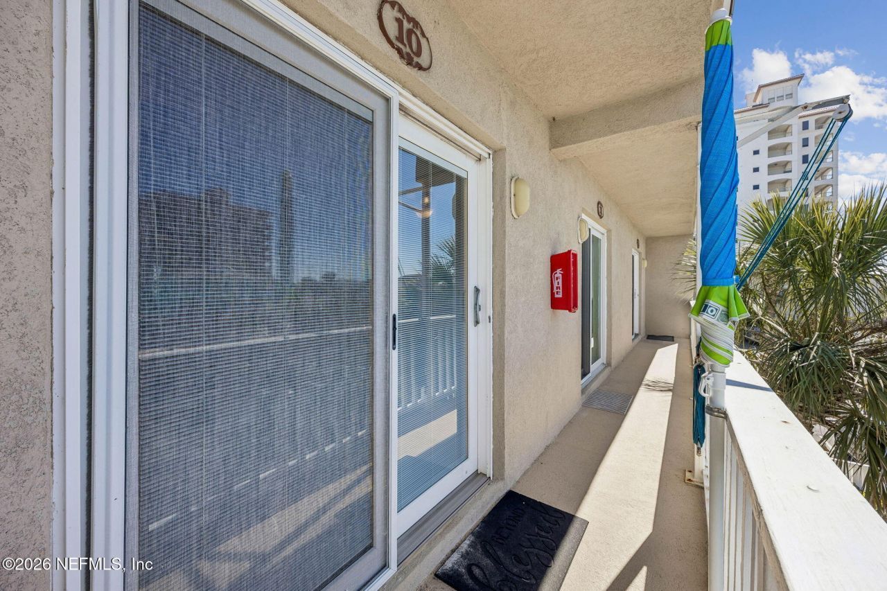 811 1st Street S, Unit 10, Jacksonville Beach, FL 32250 Photo