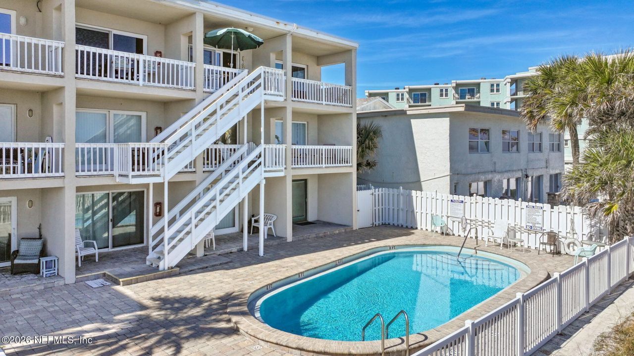 811 1st Street S, Unit 10, Jacksonville Beach, FL 32250 Photo