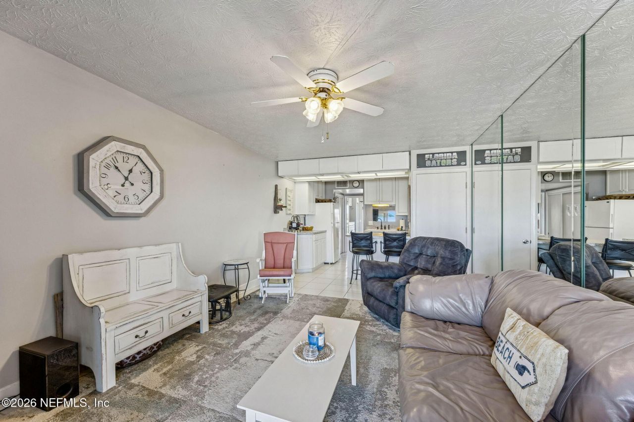 811 1st Street S, Unit 10, Jacksonville Beach, FL 32250 Photo