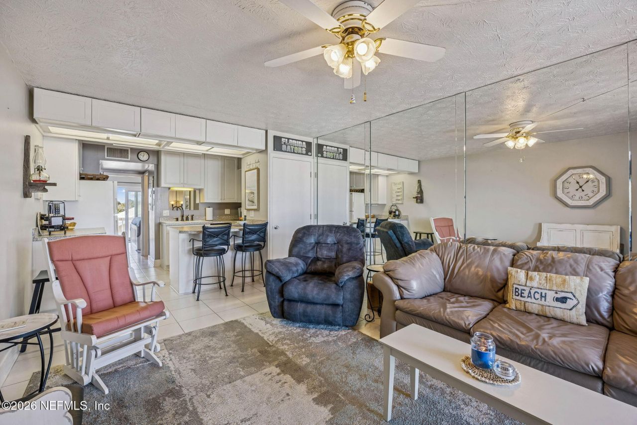 811 1st Street S, Unit 10, Jacksonville Beach, FL 32250 Photo