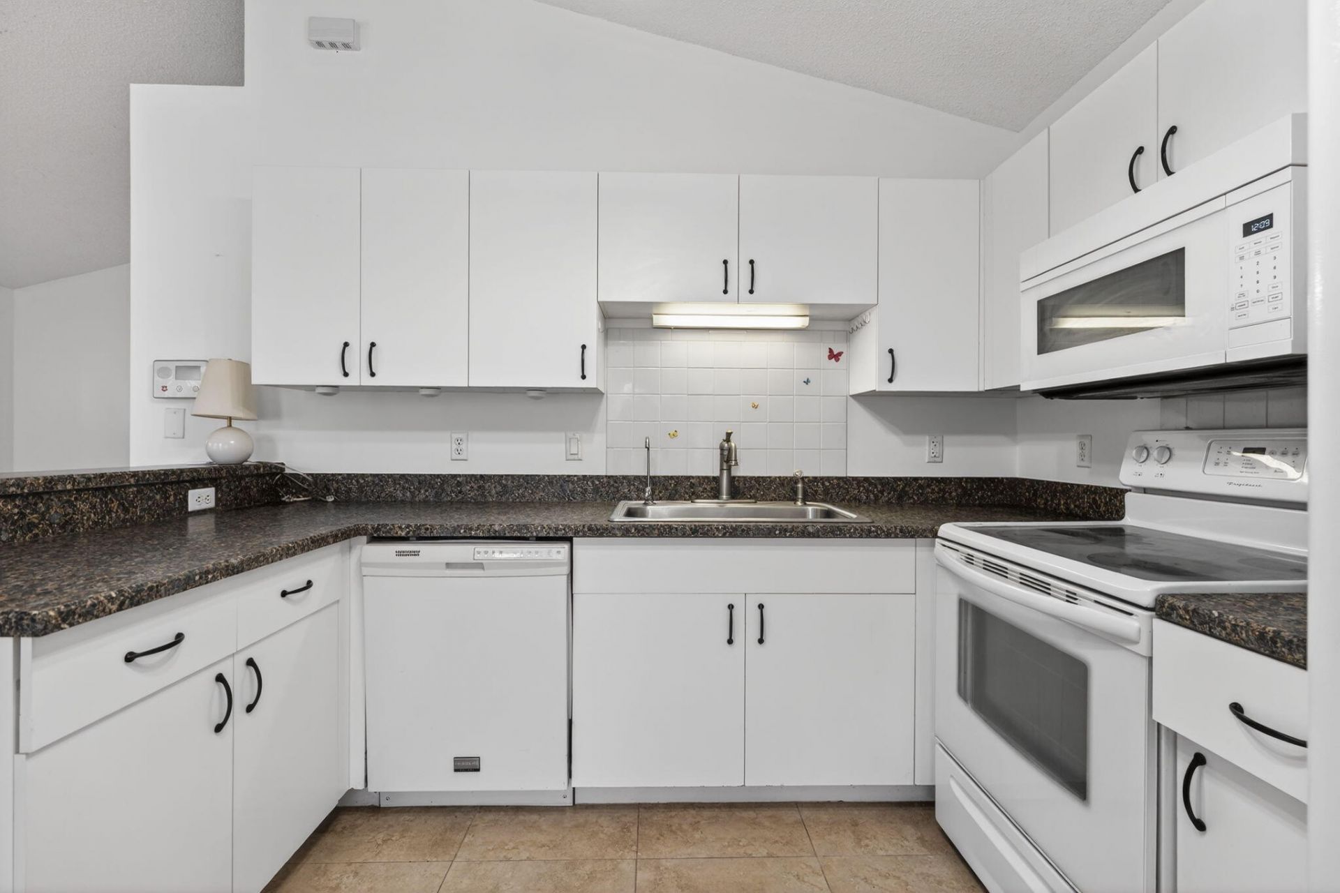 719 NW San Remo Circle, Port Saint Lucie, FL 34986 Photo