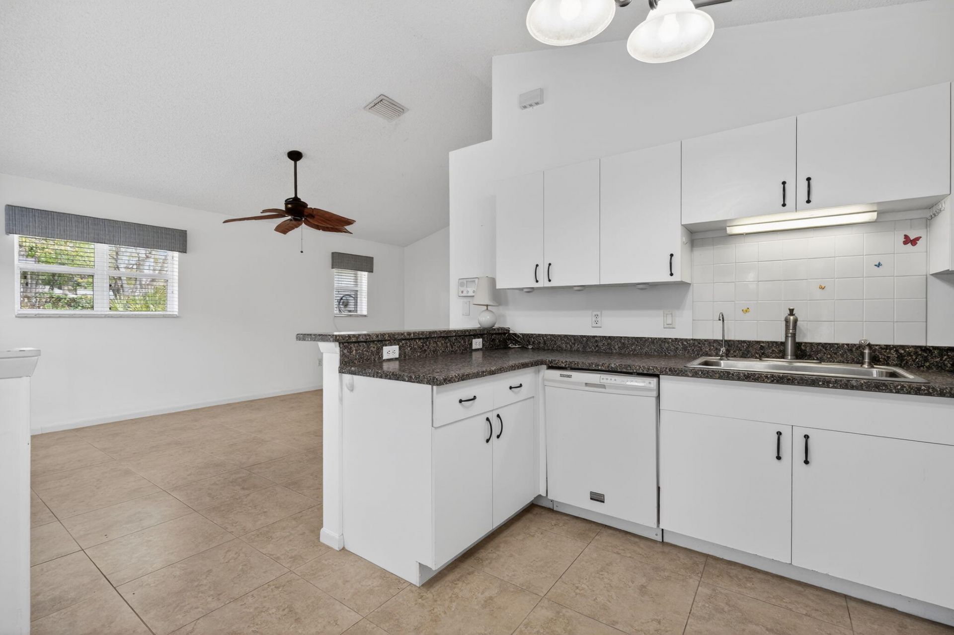 719 NW San Remo Circle, Port Saint Lucie, FL 34986 Photo