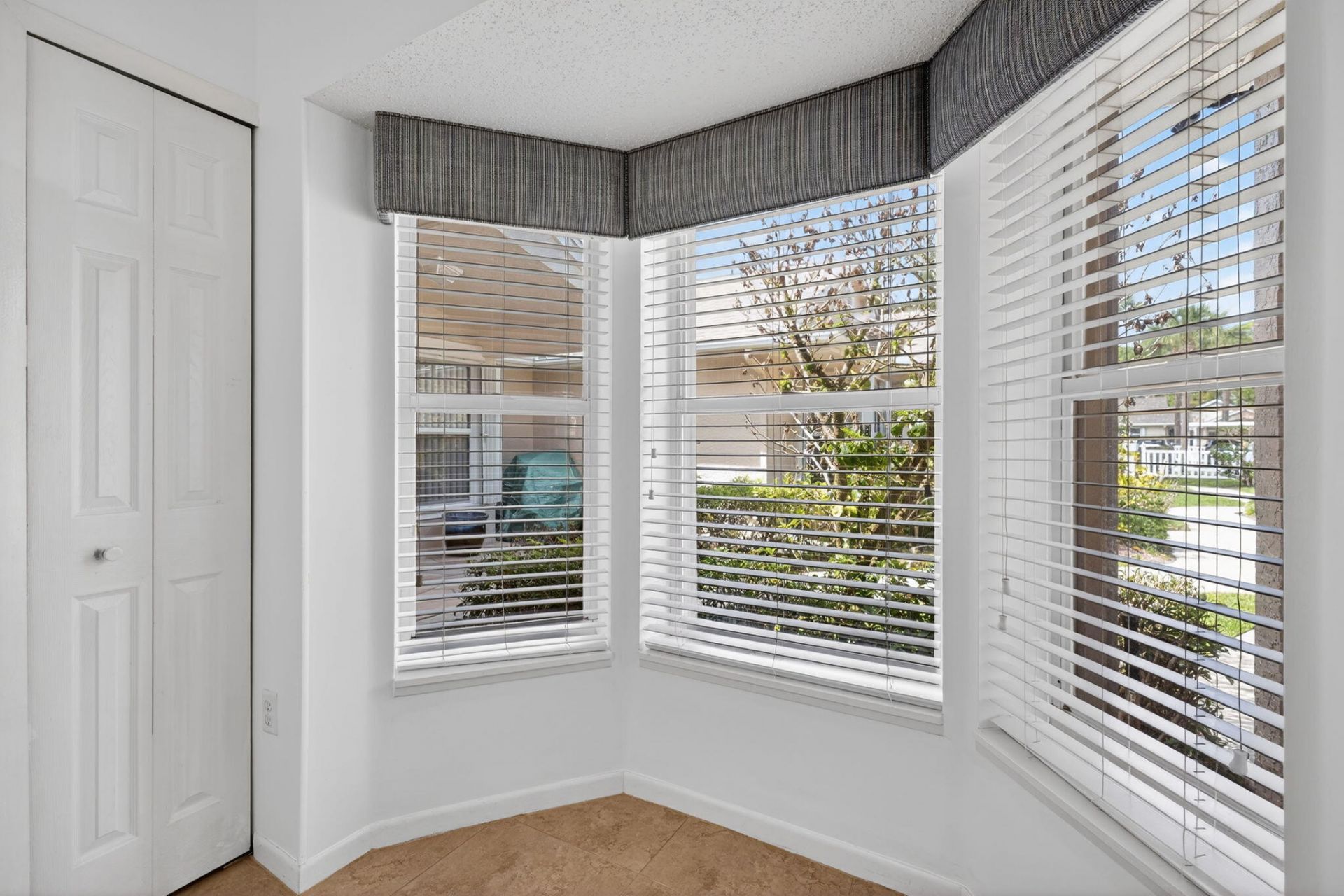 719 NW San Remo Circle, Port Saint Lucie, FL 34986 Photo