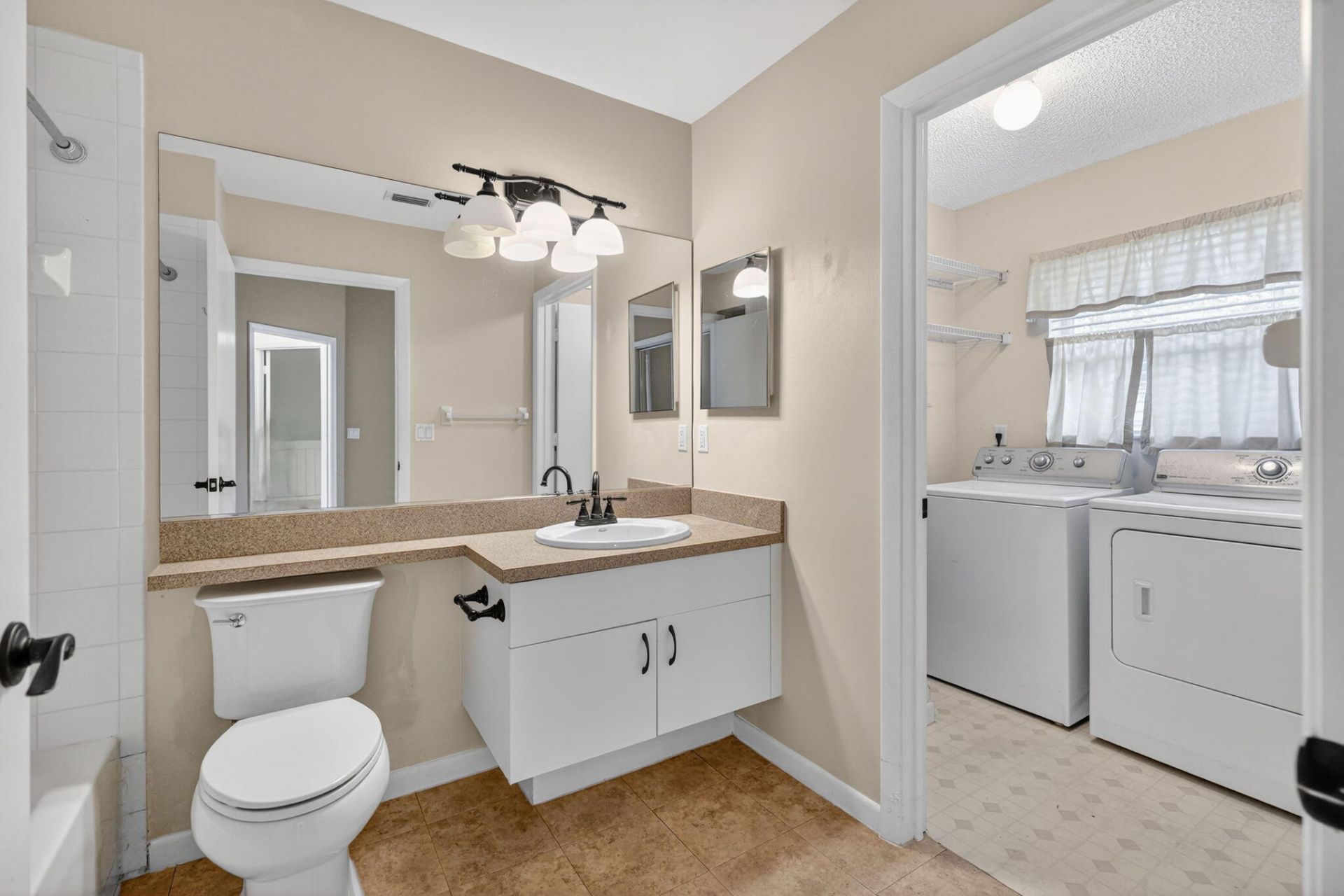 719 NW San Remo Circle, Port Saint Lucie, FL 34986 Photo