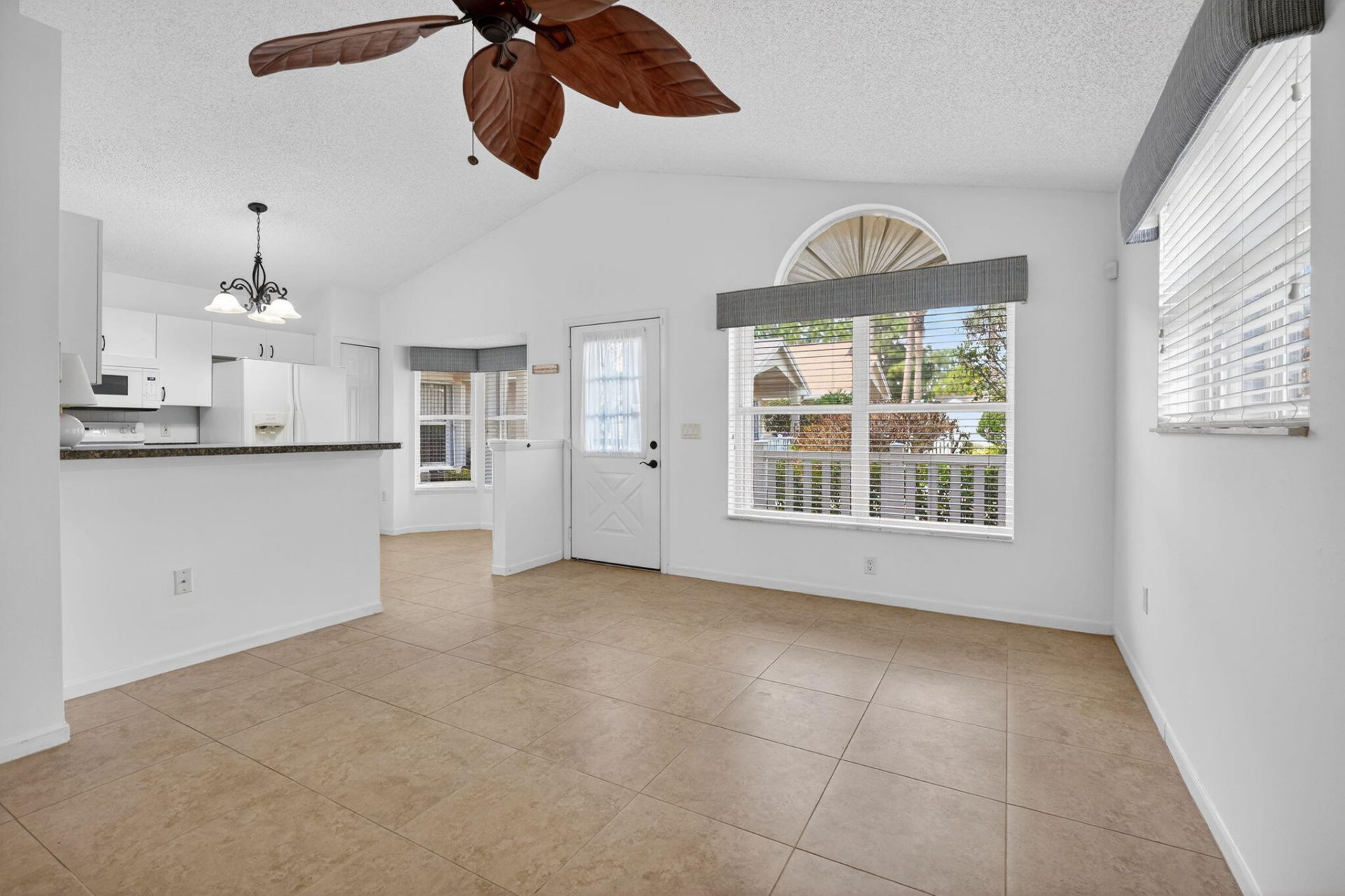 719 NW San Remo Circle, Port Saint Lucie, FL 34986 Photo