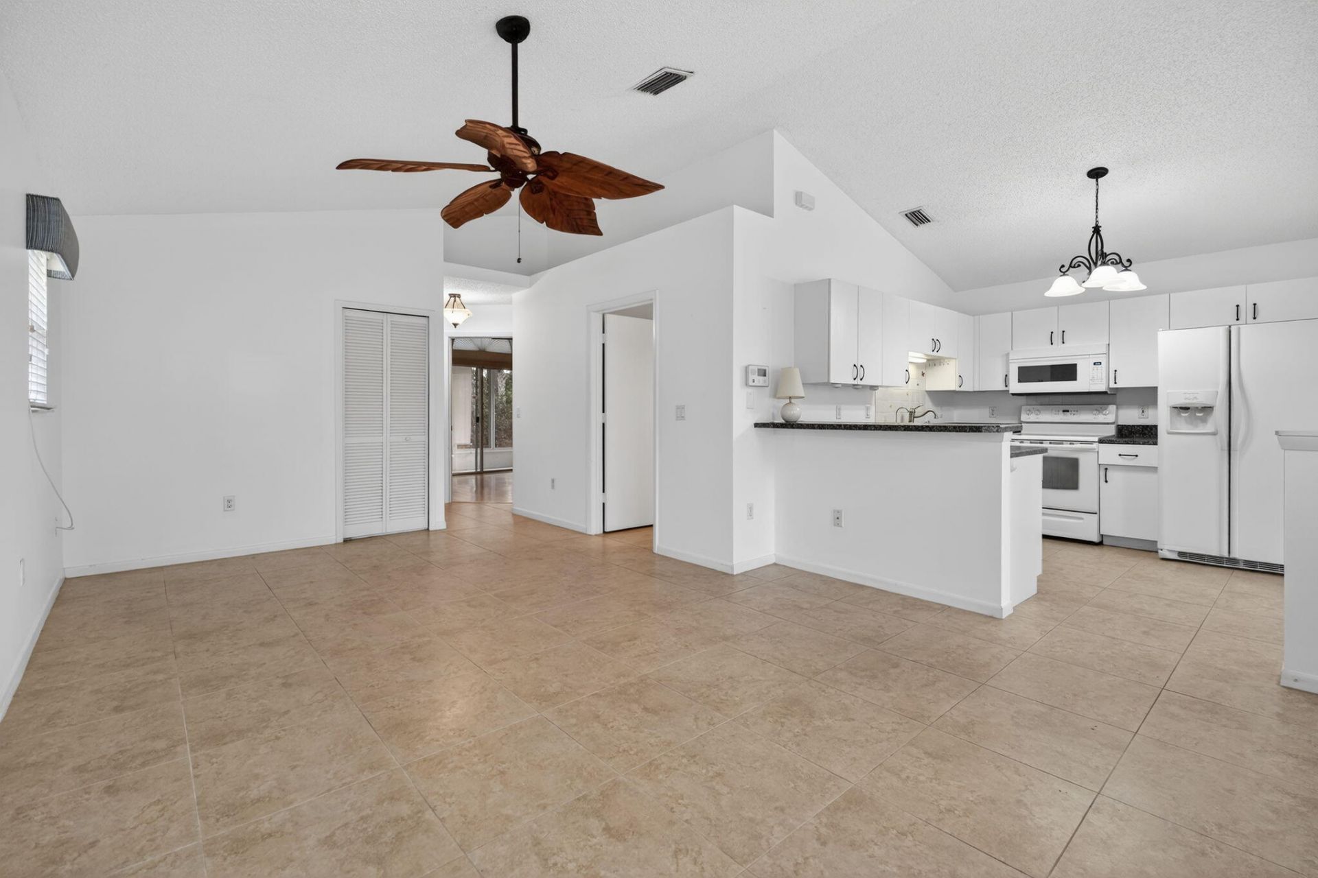 719 NW San Remo Circle, Port Saint Lucie, FL 34986 Photo