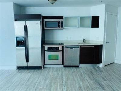 1900 N Bayshore Drive, Unit 1705, Miami, FL 33132 Photo