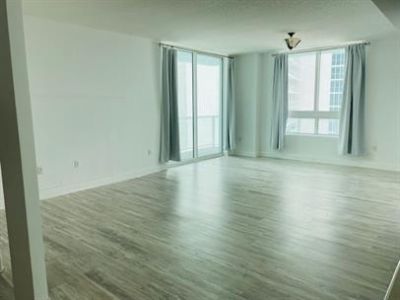 1900 N Bayshore Drive, Unit 1705, Miami, FL 33132 Photo