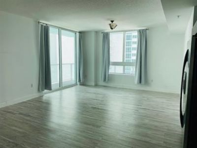 1900 N Bayshore Drive, Unit 1705, Miami, FL 33132 Photo