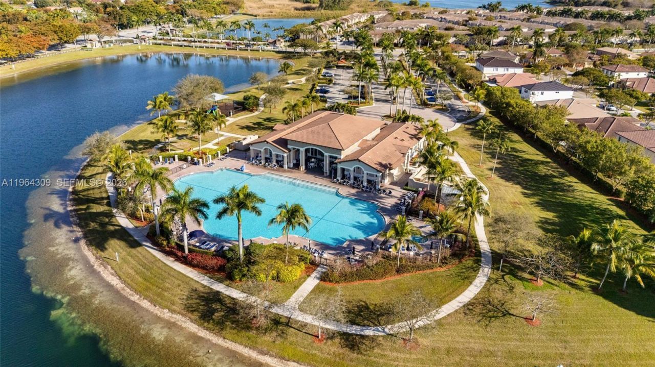 9011 SW 227th St, Unit 7, Cutler Bay, FL 33190 Photo