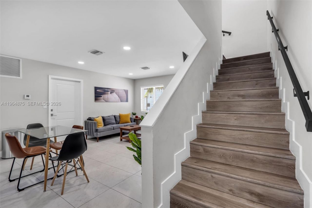 507 NW 8th Ave #2 , Fort Lauderdale, FL 33311 Photo