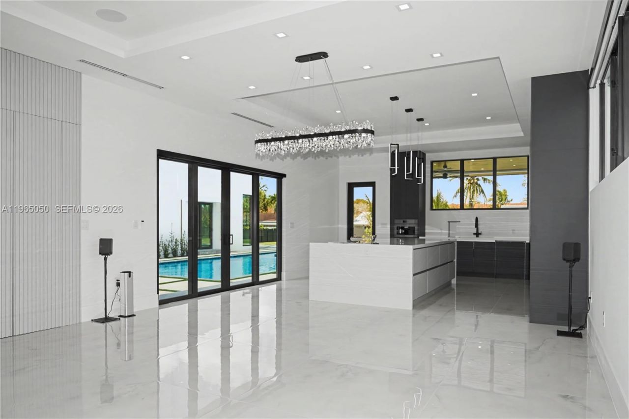 11481 SW 93 St, Miami, FL 33176 Photo